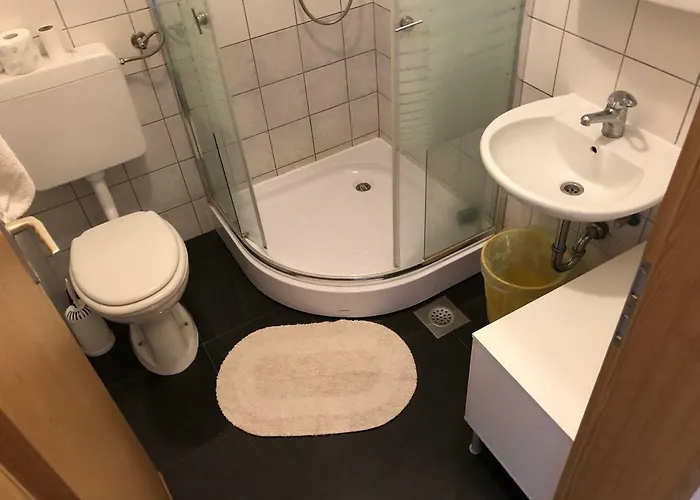 Lukas *