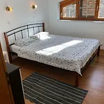 Lukas Apartamento *